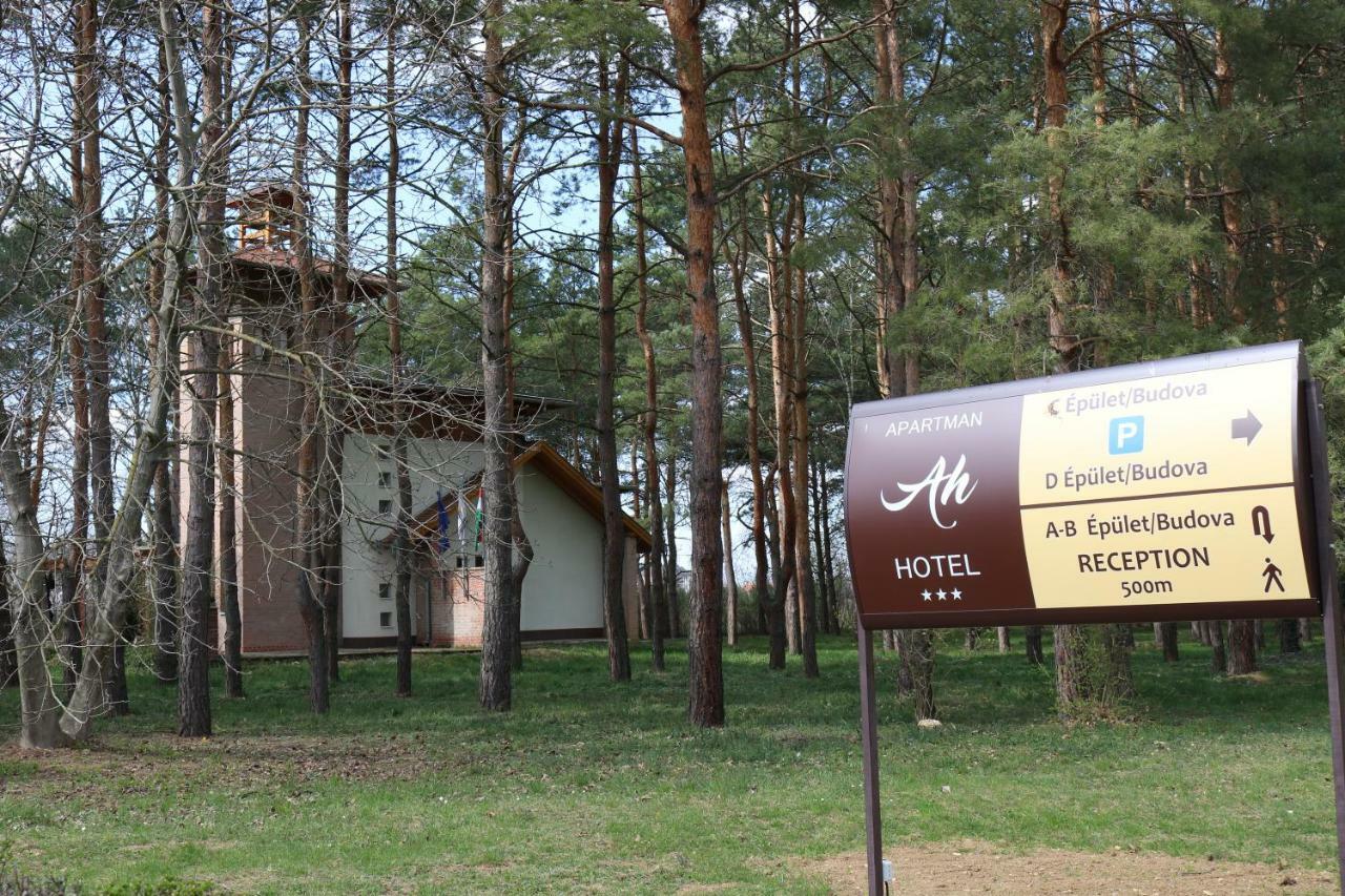 Apartman Hotel Bük エクステリア 写真