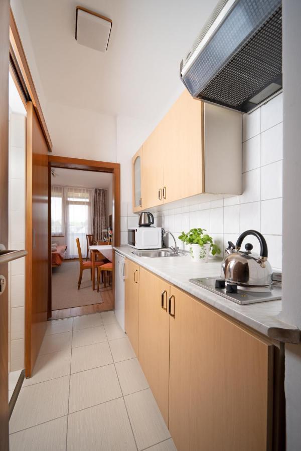 Apartman Hotel Bük エクステリア 写真